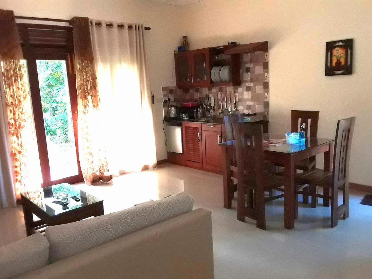 Sky Residence Hikkaduwa Bagian luar foto