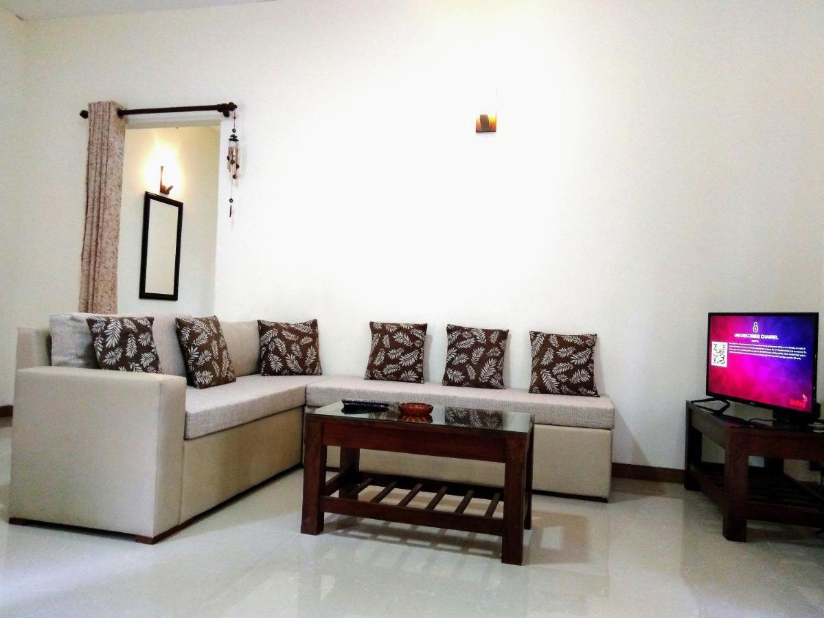 Sky Residence Hikkaduwa Bagian luar foto